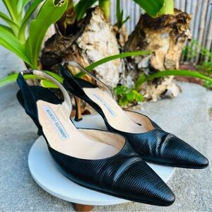 Vintage black monolo blahnik slingback heel